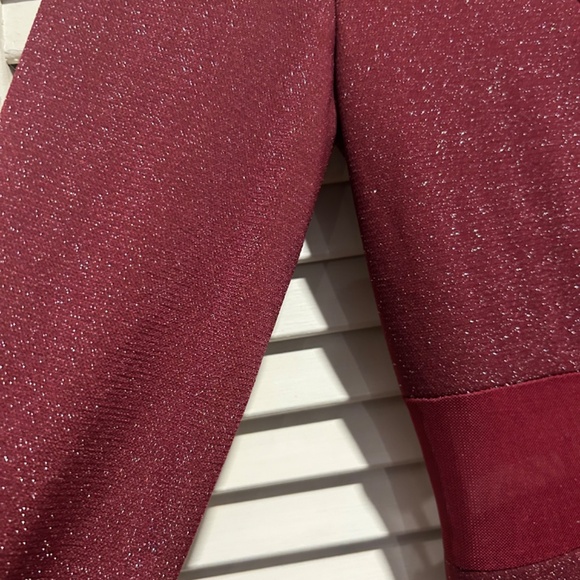 NWOT One Shoulder Contrast Mesh Bodycon Cocktail Dress Metallic Burgundy - Picture 3 of 4